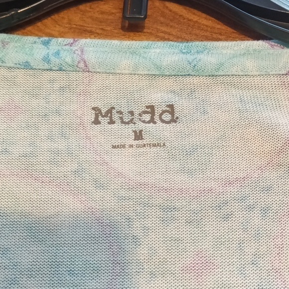 🌻3 For $15🌻MUDD Junior Medium long sleeve top NWT - Picture 2 of 4